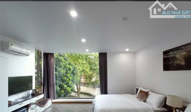 Cho thuê nhà 4,5 tầng phố Phương Lưu. Diện tích 96m2 mặt tiền 4,5m. Có gara ô tô để xe - 5