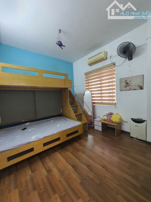 Siêu rẻ! Bán căn 102m2 giá 6 tỷ ,có thương lượng khu ĐT Handi Resco Cổ Nhuế. Sổ đỏ sẵn - 5