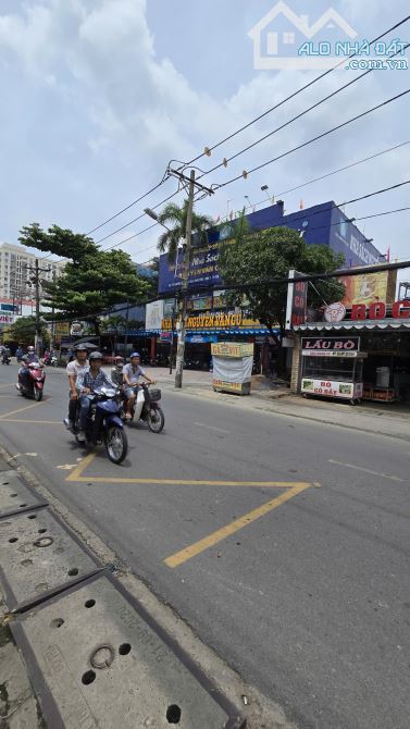 BÁN NHÀ 3 TẦNG X 70M2, MT NGUYỄN DUY TRINH , BÌNH TRƯNG ĐÔNG , QUẬN 02, CHỈ 6.3 TỶ TL - 6