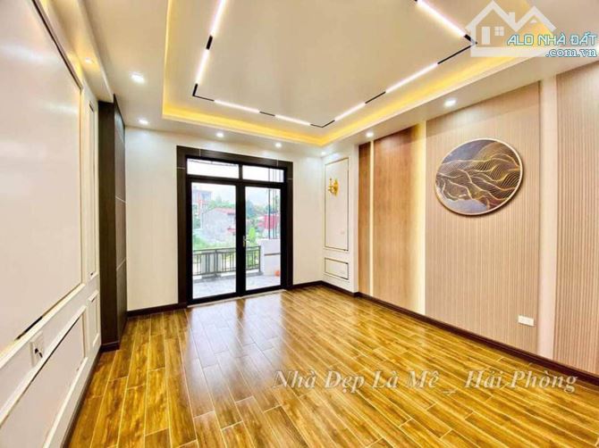Nhà đẹp xây mới khu phân lô Sao Sáng - Ngô Gia Tự. DT 66m2 x4T - 6