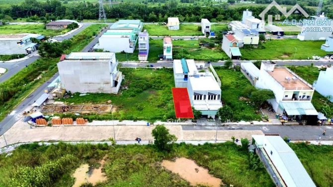 Chính chủ bán gấp 130m2 gần TTTM trường học  giá 1ỷ745 ngay trong tuần