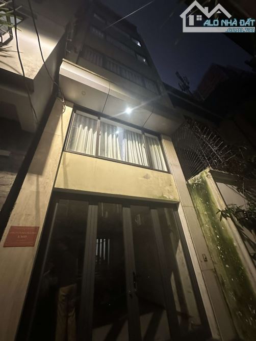 Bán nhà Ngõ 5 Láng Hạ, Q. Đống Đa 6 tầng , mặt tiền 4m cực hiếm