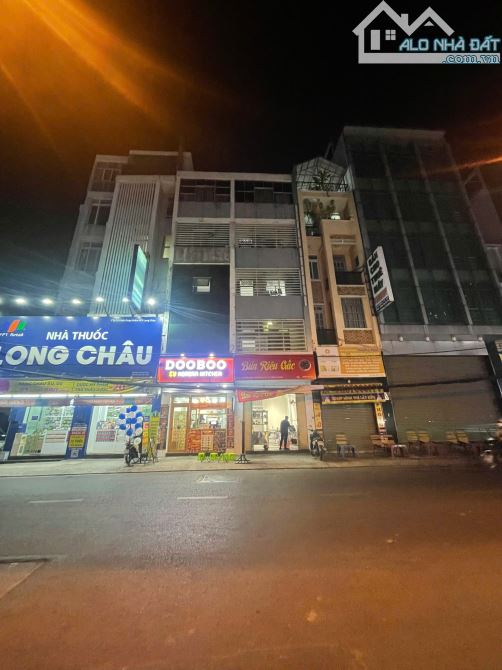 Bán nhà mặt tiền Nguyễn Lâm, Nguyễn Tri Phương, Quận 10, 5.7x15m, 23 tỷ