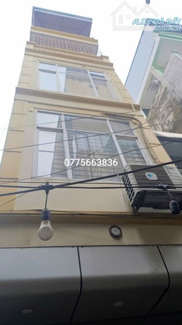 Bán nhà Lĩnh Nam, mặt ngõ thông kinh doanh, oto đỗ cửa, 33m2x 4 tầng, giá 5.7 tỷ - 1