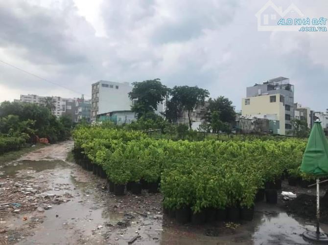 SIÊU HIẾM GÒ VẤP, ĐẤT KHỦNG 9000M2 MẶT TIỀN VIEW SÔNG. GIẢM ĐẾN 70TỶ. GIÁ CHỈ 23TRm - 1