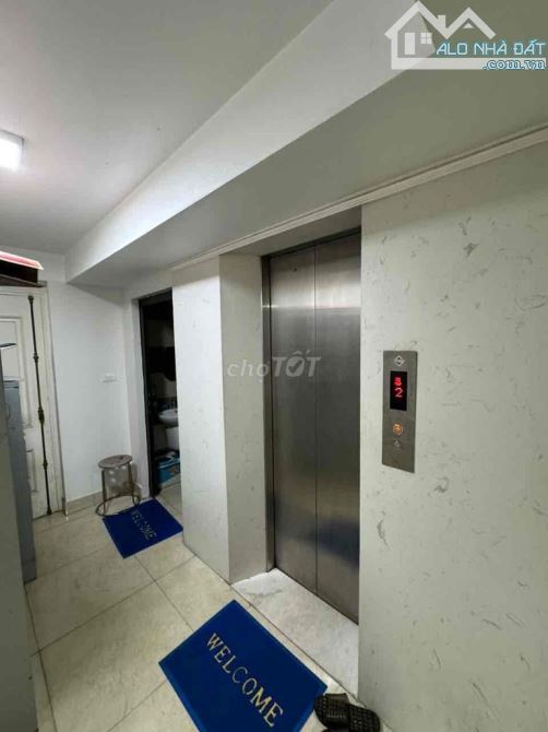 Tôi bán nhà mặt phố KĐT VIỆT HƯNG 7 tầng thang máy KD đỉnh Mặt tiền 7m sổ phân Lô 25.5TỶ - 1