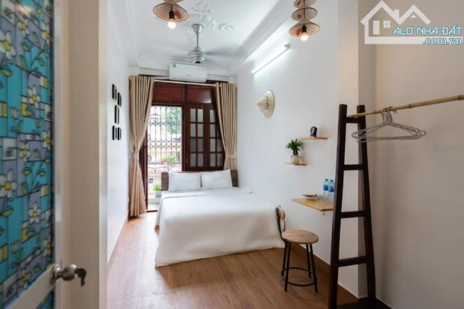 Nhà Homestay Nhà Thờ Lớn 25M2 4 Tầng 8.5 Tỷ Dòng Tiền 18TR/TH - 1