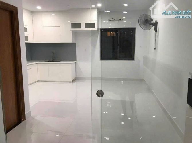 VIP Nhà Mặt Tiền Yên Thế P.2 Q.Tân Bình, DT:11x20m, Hầm 3 Tầng, HĐT: 90tr, Giá: 32Tỷ - 3