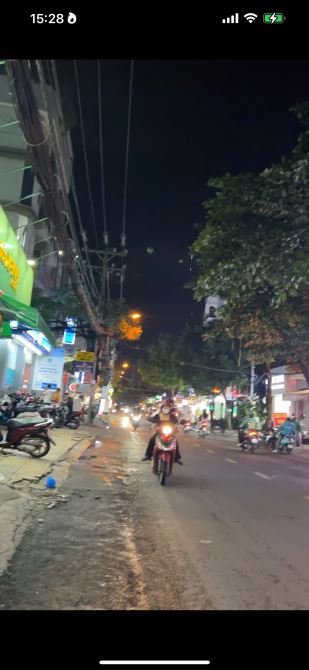 Nhà Mặt Tiền D5 - 4x20 - 21 Tỷ - 4 Tầng BTCT - HDT:40 triệu - 3