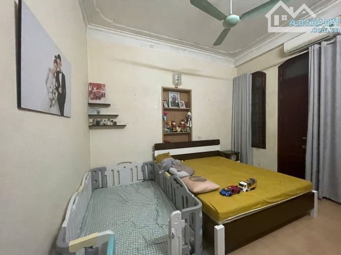 Bán nhà Xuân Thuỷ, Làng Cốm Vòng, Dịch Vọng Hậu, Cầy Giấy. DT: 83m2.Giá : 13,3 Tỷ - 4