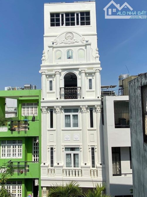 Siêu phẩm tòa nhà góc 2 MT Nguyễn Thị Minh Khai Q.3 - 5x26m 7 tầng HĐT 300tr giá 69 tỷ.