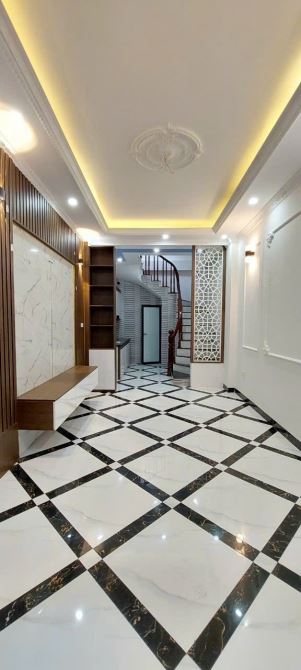 Nhà Đẹp – Giá Tốt: 5.45 Tỷ 5 Tầng , 50m ra đường Trục đường to Mậu Lương - 1