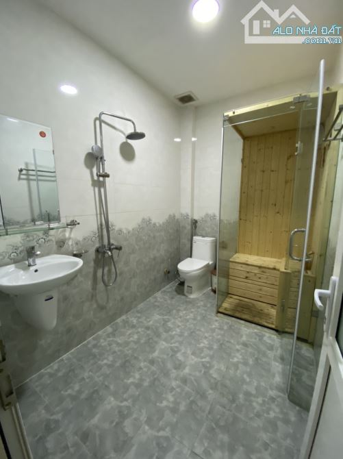 Cần bán căn nhà khu nghỉ dưỡng Golden Hill đường Nguyễn Trung Trực P.3 ,ĐL,68m² 4ph N, 7T1 - 13