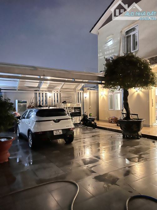 Rất ngon BÁN BIỆT THỰ 3 TẦNG ĐÚC TRUNG CHÁNH HÓC MÔN GIÁ RẺ 25.5 TỶ - 13