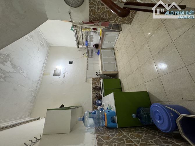 Bán nhà Kim Ngưu 4 tầng 3 ngủ dt 40m2 mặt tiền 4,1m ngõ rộng nhỉnh 5 tỷ - 2