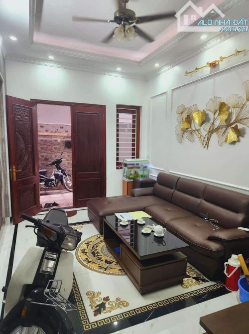 BÁN NHÀ TRẦN CUNG HOÀNG QUỐC VIỆT 9.2 TỶ 45M 6 TẦNG NGÕ NÔNG NHÀ MỚI Ở LUÔN - 2