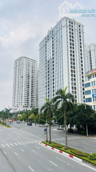 BÁN TOÀ BUILDING MẶT PHỐ QUẬN THANH XUÂN - PHÙ HỢP CHO CÁC TẬP ĐOÀN. 1.500m2 - Giá 500 Tỷ. - 2