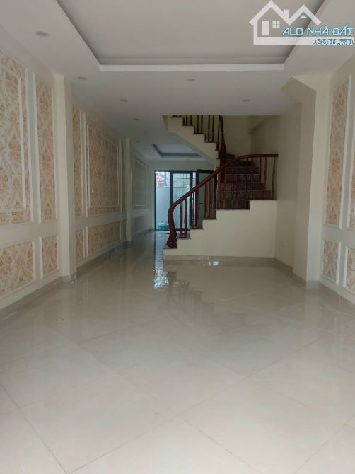 Tả Thanh Oai 50/55m, 4 tầng, 3.95ty, ô tô đỗ - 5