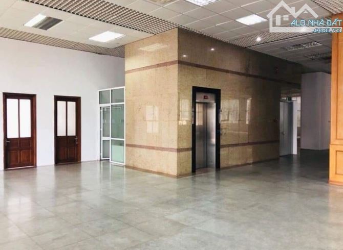 Bán Tòa nhà VP Phố Đội Cấn Building Diện tích 1724m2, 21 tầng, MT 30m, giá 1000 tỷ. - 5