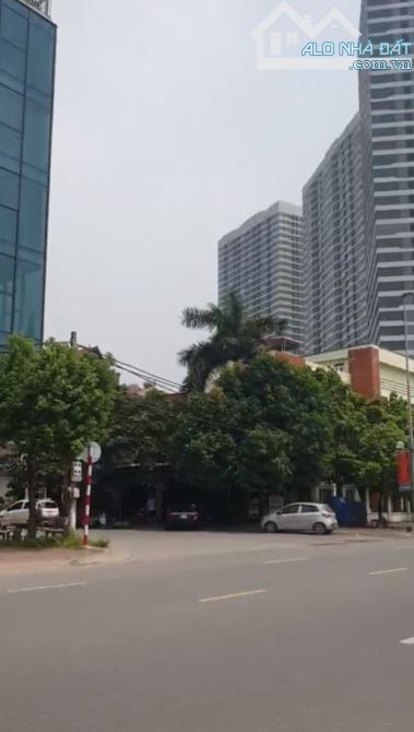 Hoa hậu: 238m2- 46,5tỷ SÁT CẦU NHẬT TÂN, ĐƯỜNG 12M,Ô TÔ TRÁNH TỨ TUNG TẠI VĨNH NGỌC ĐA HN - 1