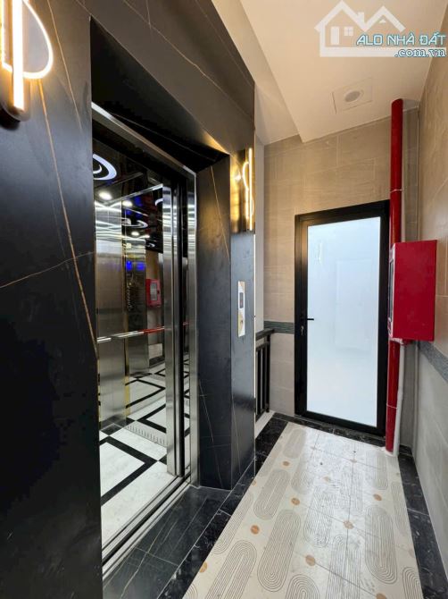 CHDV Hẻm xe tải, 100m2, Hầm + 5 tầng, 18 phòng full NT cao cấp, thang máy, Full PCCC - 2