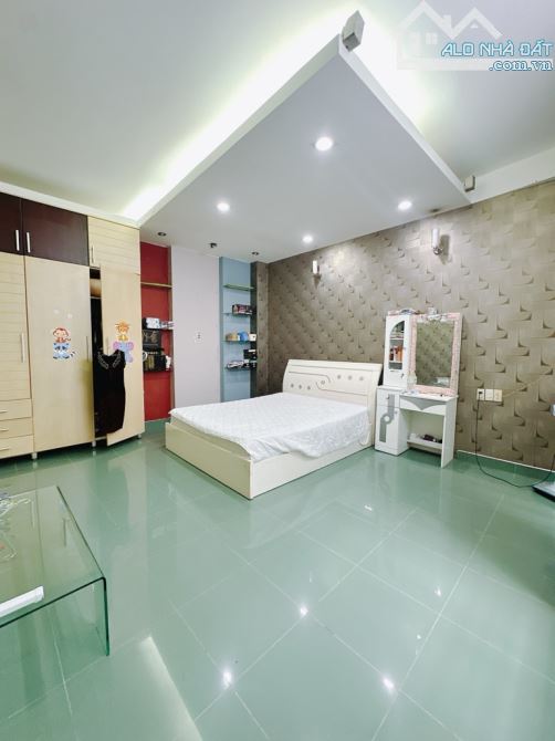 BÁN GẤP KS KIÊM CHDV 10 TẦNG - 28x35 - 120 PHÒNG - NGUYỄN VĂN QUÁ Q12 - CHỈ 100 TỶ ... - 7