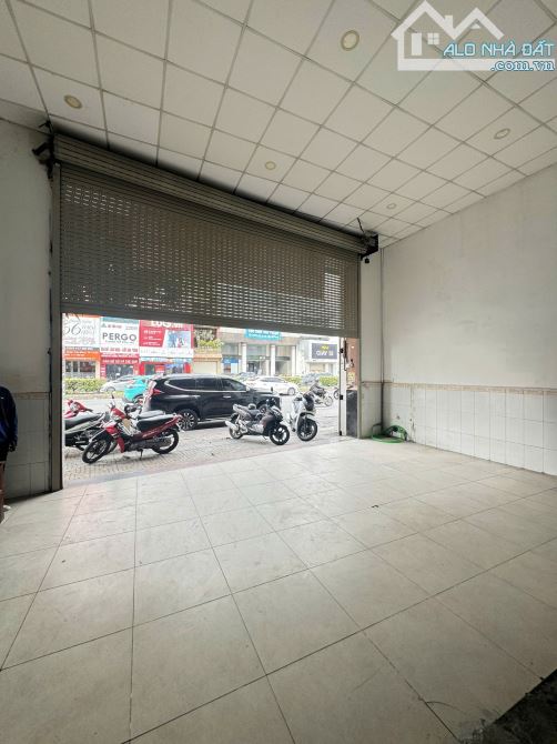 🏢 Cho thuê nhà 2 mặt tiền Cộng Hoà 8x28m, hầm, trệt, 4 lầu và sân thượng. Có thang máy - 9