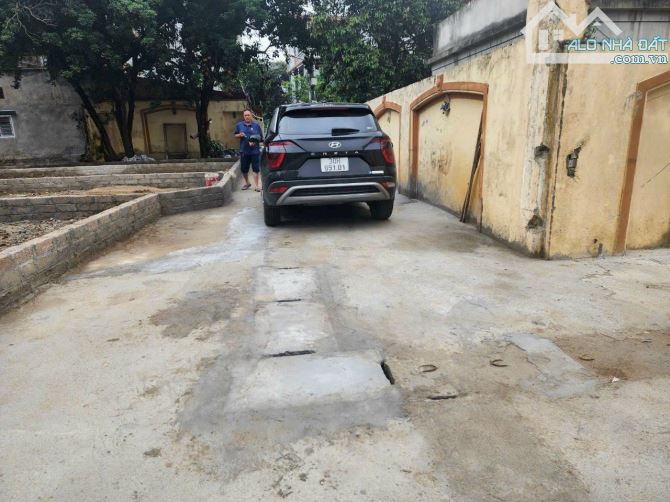 HƠN TỶ MUA NGAY MẢNH ĐẤT GẦN TRƯỜNG TIỂU HỌC SƠN LỘC, CON CHÁU ĐI BỘ ĐẾN TRƯỜNG