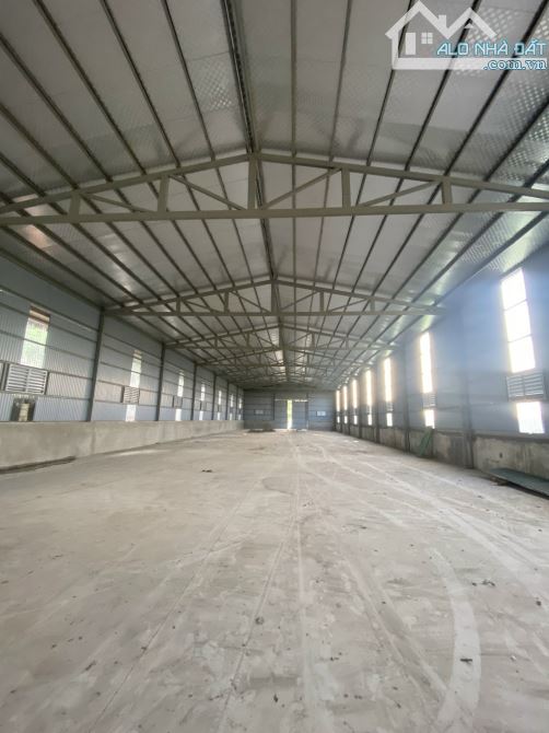 Cho thuê 1,300m2 Km16 Yên Sơn, Quốc Oai, HN