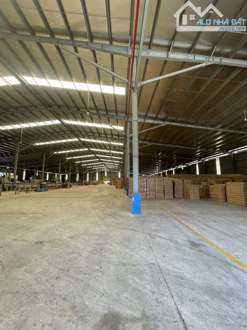 Cho thuê kho xưởng 1000m2 đến 8000m2 Bùi Văn Hoà, Long Bình,Biên Hoà gần vòng xoay cổng 11