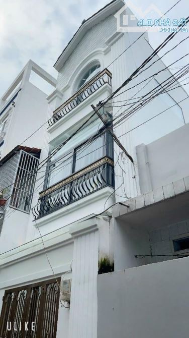 Nhà đúc 3 tầng Lê Đức Thọ- 3,8x10m nhà mới đẹp chỉ 3,x tỷ