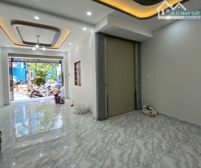 Nhà mới Gò Vấp, Nở hậu, Nguyễn Thái Sơn, 46m2, 4 Phòng ngủ, Chỉ 5 Tỷ