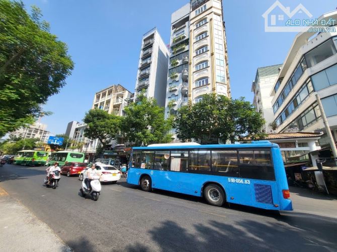 KS 11 Lầu - Ngang CV 23/9 - Đ. Phạm Ngũ Lão, Quận 1 - DT: 95m2 - DTSD: 874m2 - 7