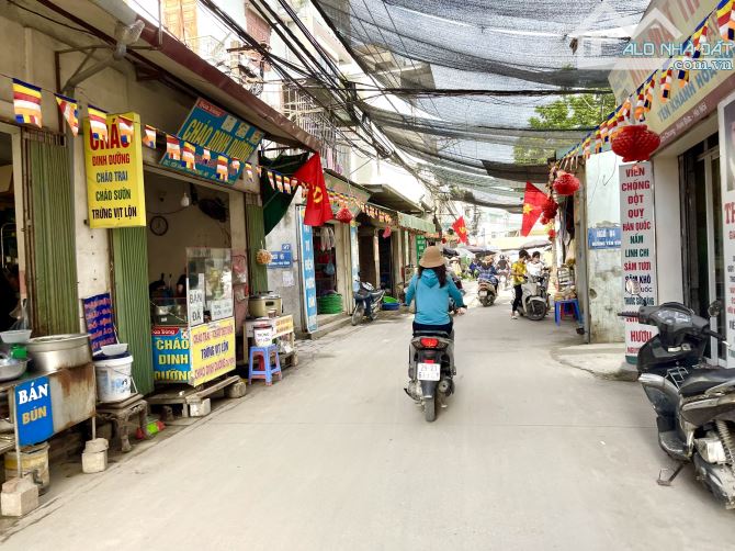 Bán nhà dân xây tại Yên Vĩnh, Kim Chung 65m2 2 thoáng, ô tô đỗ gần 4 tỷ 35 - 1