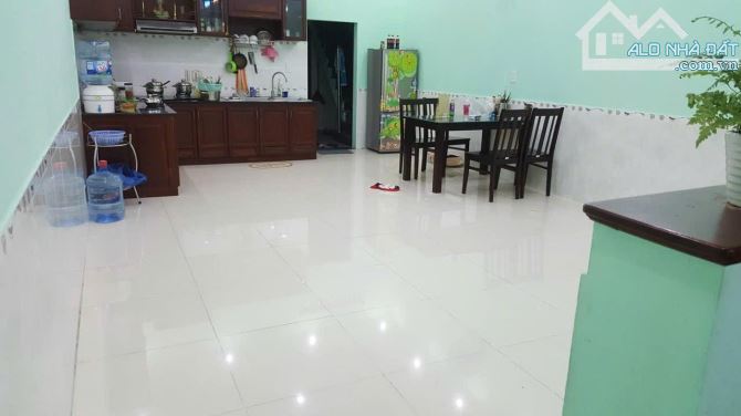 Bán nhà 1trệt 1lầu hẻm oto đường Trương Công Định, P.3, Vũng Tàu.diện tích 100m2 giá 7tỷ 4 - 2