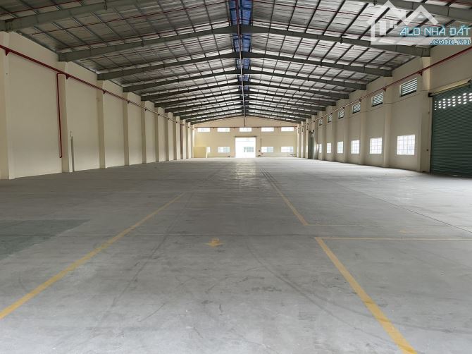 * Cho thuê kho xưởng* 2300m2 Cụm CN Đức Hoà, Đức Hoà, Long An - 2