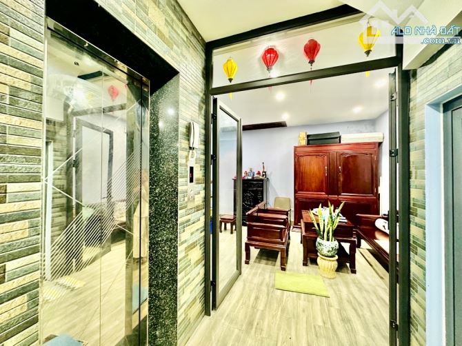 Bán Nhà TƯ ĐÌNH-PHỐ TRẠM-68m2-PHÂN LÔ A38-Ô TO TRÁNH-THANG MÁY-FULL NỘI THẤT-nhỉnh 12 tỷ - 2