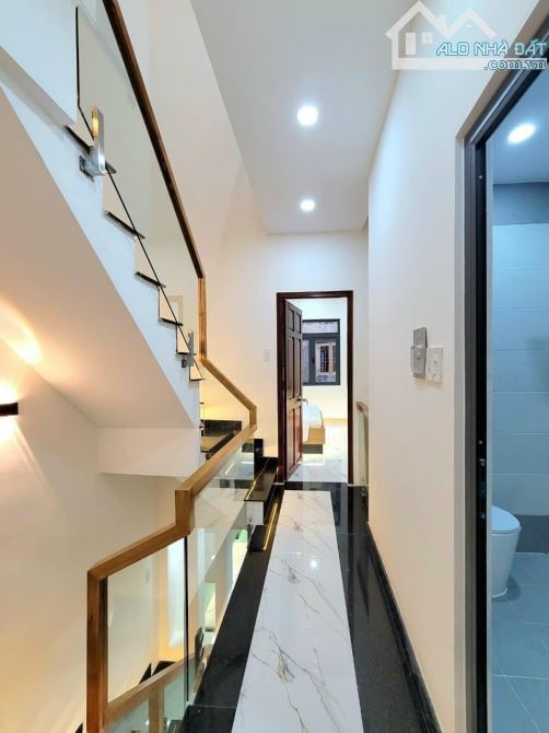 Bán nhà Nguyễn Minh Hoàng P12 Tân Bình. 68m2 2 tỷ 850. Sổ hồng riêng. - 4