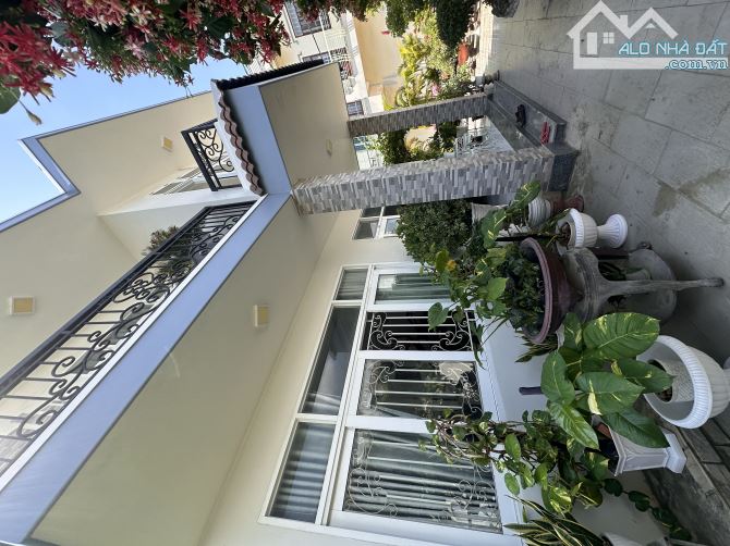 Bán Villa Cầu Dứa Phú Nông , Vĩnh Hiệp , Nha Trang,chỉ với 5.55 tỷ tl - 6