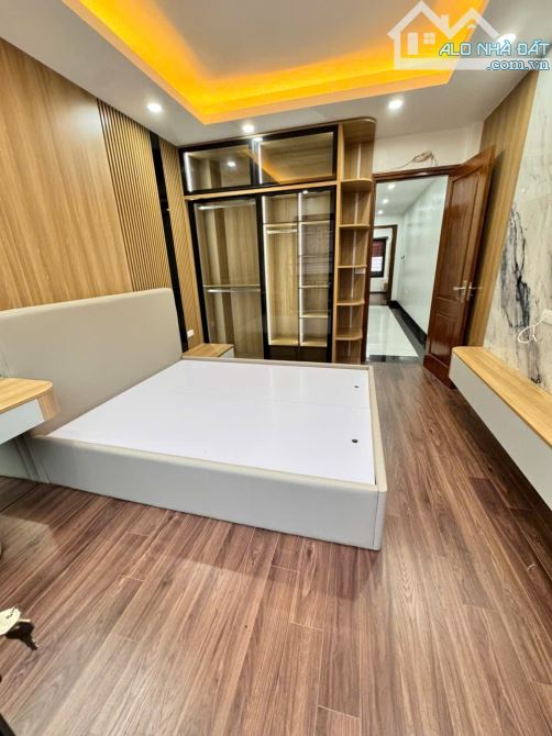 Bán nhà Nguyễn Chính, Hoàng Mai, 50m2, 5 tầng, ô tô, kinh doanh, chỉ 12.8 tỷ - 7