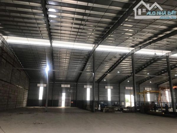 Cho Thuê 2000m2 Kho xưởng tại Ngọc Hồi,Ga Văn Điển, Nằm gần QL1A.Xe cont,xe tải đỗ cửa.