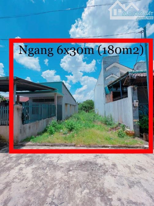 🆘HẠ GIÁ 400 bán gấp ( 3ti7👉3ti3   ➡️Bán lô đất 180m2 cực đẹp ngay Gx Xuân Trà P.Hố Na