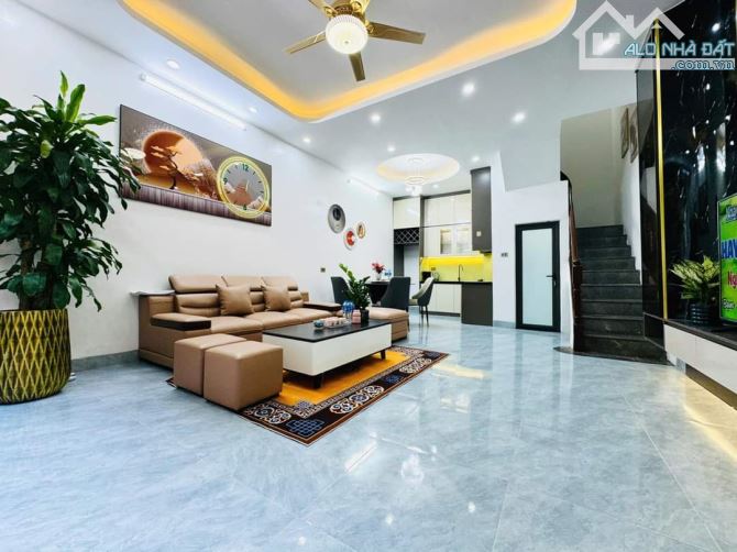 (HIẾM) Bán Nhà Yên Hòa, Cầu Giấy, 40m2, 4 tầng, mt 5m, giá 8.58 tỷ