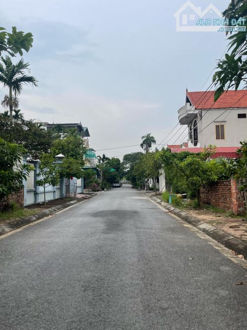 Hàng nóng TDP Trung Dũng, phường Ngọc Xuyên, đồ Sơn, Hải Phòng 327m