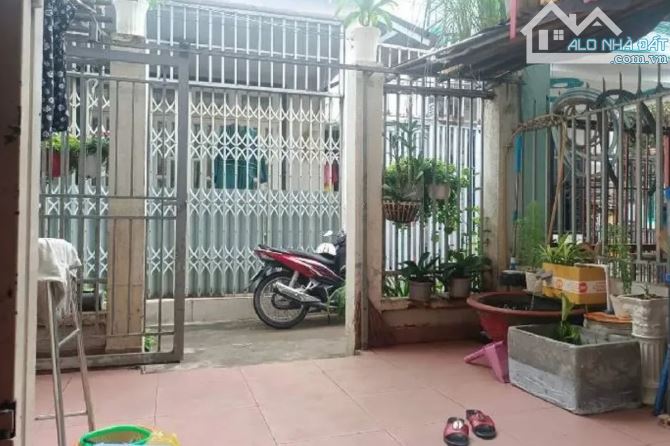 Bán nhà Tân Phú, Thủ Đức, (50 m²), 4m x 12.5m, nhà 2 tầng, 3PN - Giá 3.2 tỷ TL - 1