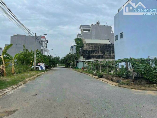 Bán đất dự án Xuất Nhập Khẩu Bưng Ông Thoàn dt 100m2 trở lên giá 6 tỷ - 1