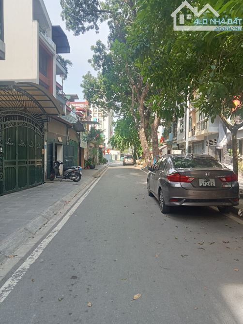Bán nhà ở Thạch Bàn Long biên nhà mới 6 tầng full nội thất đẹp tuyệt vời, gần ô tô tránh - 1