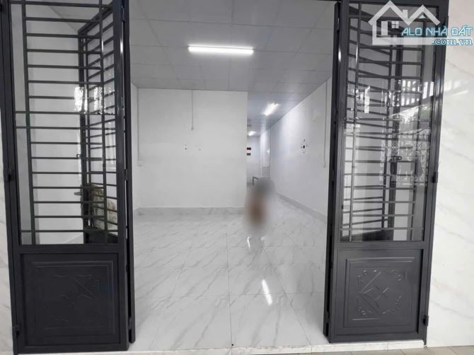 !!! Siêu Phẩm !!! Căn nhà cấp 4 Thới Tam Thôn 100m2 Giá chỉ 960tr - 2