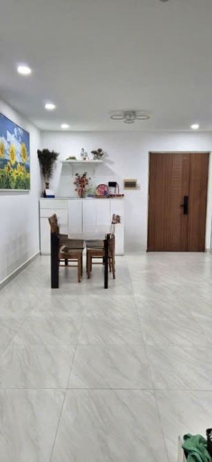 Bán Căn hộ PN-Techcons, 2PN , 2WC , 96m2 , Full Nội Thất , Sổ Hồng Riêng  Giá : 6.8 Tỷ - 3
