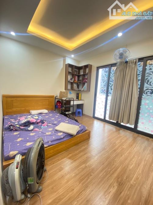Bán nhà ở Thạch Bàn Long biên nhà mới 6 tầng full nội thất đẹp tuyệt vời, gần ô tô tránh - 3